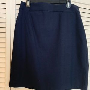 EUC Banana Republic navy pencil skirt
